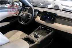 بي واي دي Qin Plus